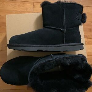 NIB Ugg Kids Girls Mini Bailey Knit Bow Booties in Black